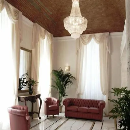 Embassy 4* Florencja