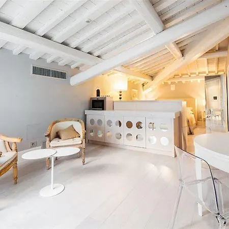 Cavalieri Palace Luxury Residences 2*