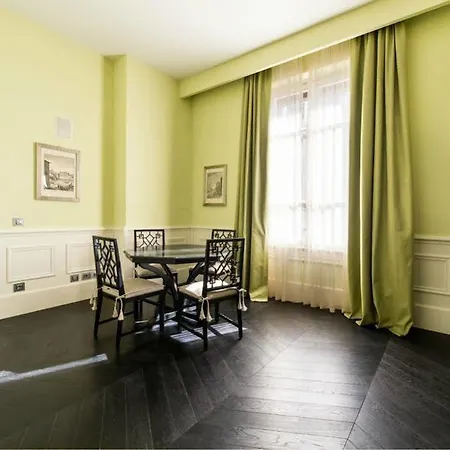 Cavalieri Palace Luxury Residences 2* Florence