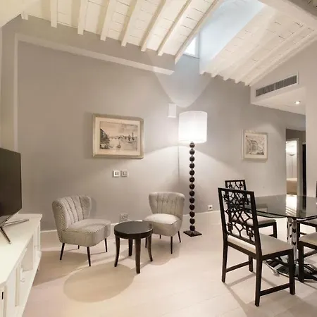 Aparthotel Cavalieri Palace Luxury Residences