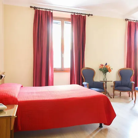 Flom Boutique 4* Florencia
