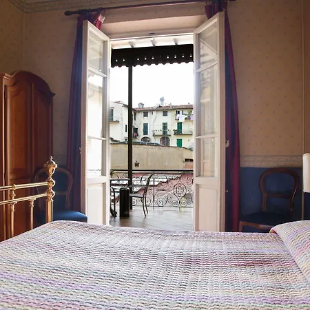 Hotel Flom Boutique 4*