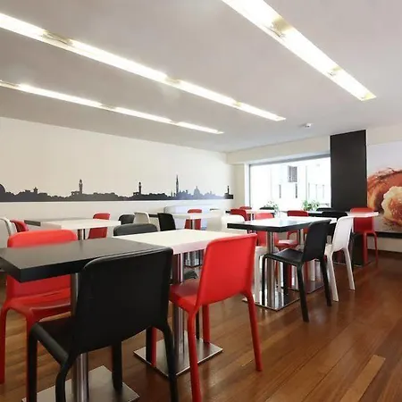 Nuovo Palazzo Di Giustizia Hotel Florencia