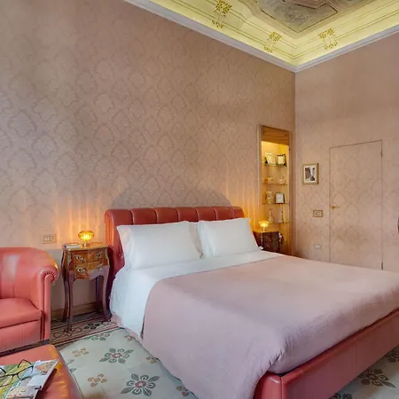 Hotel Cavour 10