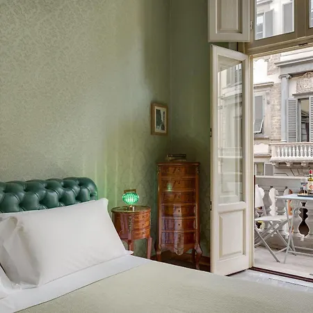 Cavour 10 Hotel 2*