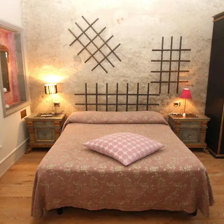 Mr. My Bed & Breakfast 2*