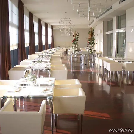 Doubletree By Hilton Metropole Hotel Florenz