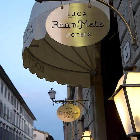Mate Luca, Hotel