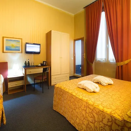 Montreal Hotel