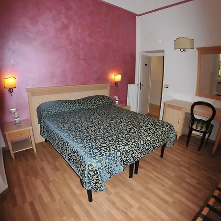 Hhb 3* Florence