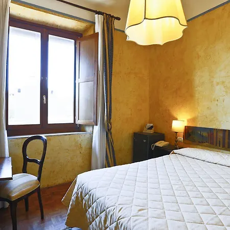 Hotell Croce Di Malta