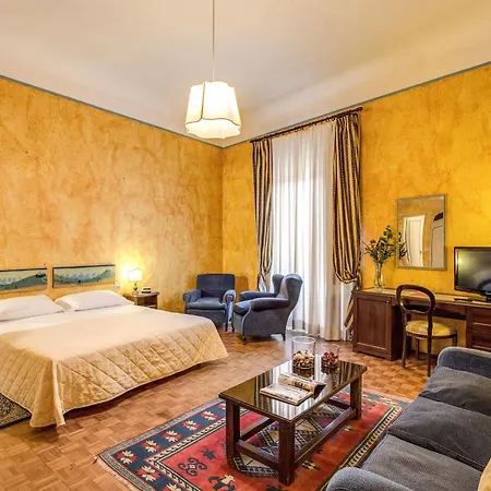 Hotell Croce Di Malta 4*