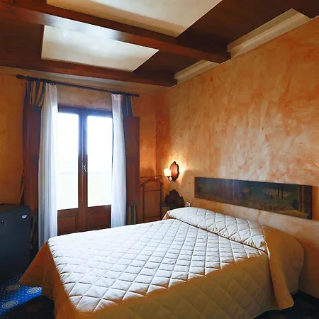 Croce Di Malta Hotell 4*