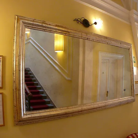Michelangiolo Aparthotel Firenze