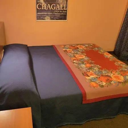 Residenza Le Rondini Guest house 3*