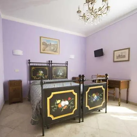 Merlini Hotel *
