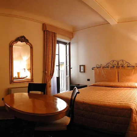 Residenza D'epoca In Piazza Della Signoria 2* Florence
