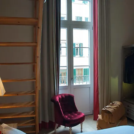 Black 5 Guest house Florence