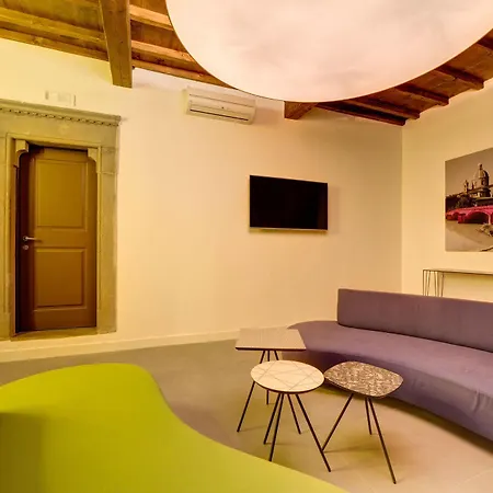 Palazzo Mannaioni 4*