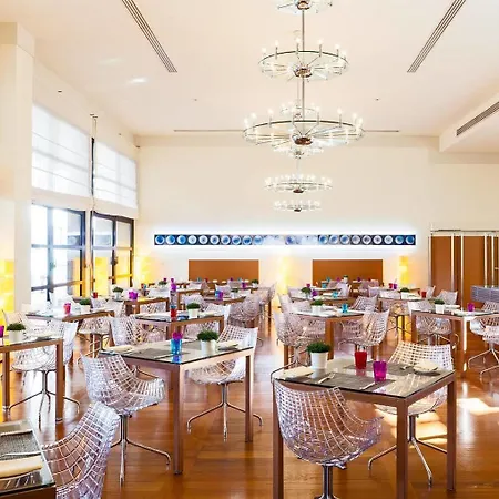 Hilton Garden Novoli 4*