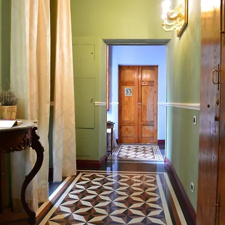 Boutique Torre De' Conti Firenze