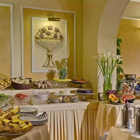 Corona D'italia 3* Florence
