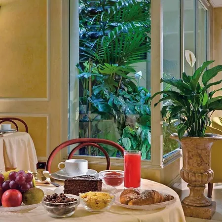 Corona D'italia Hotel 3*