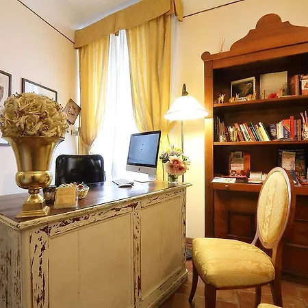 Relais Il Campanile Bed and breakfast 2*
