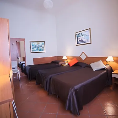 Hotel Maxim Axial