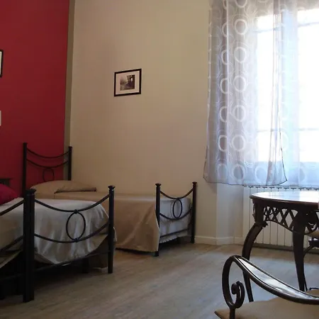 Bed & Breakfast Leopoldo&apartements Firenze