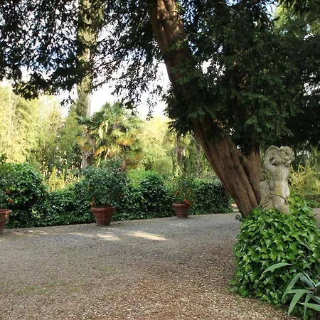 Nardi - Residenza D'epoca Hotel 2*