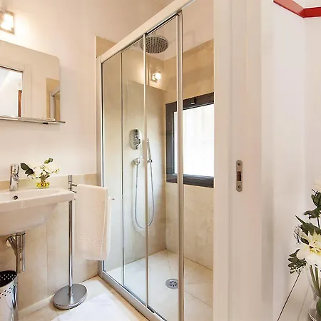Relais Modern 2* Florence