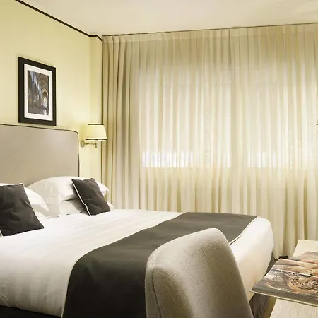 Ponte Vecchio Suites&spa 4* Firenze
