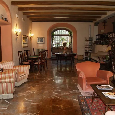 Le Rondini Hotell