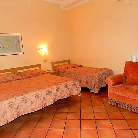 Hotel Elite 2*