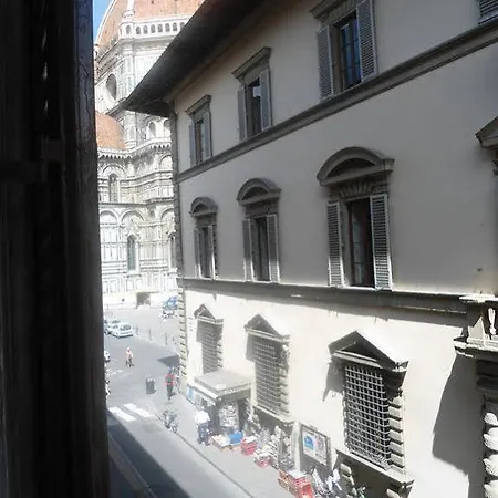 Di Piazza Del Duomo Panzió 2*