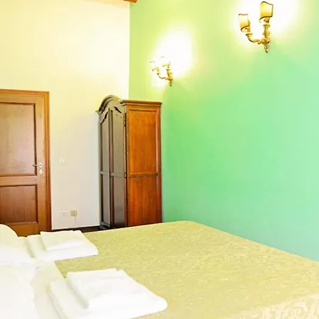 Guest house Sani Tourist House 3*