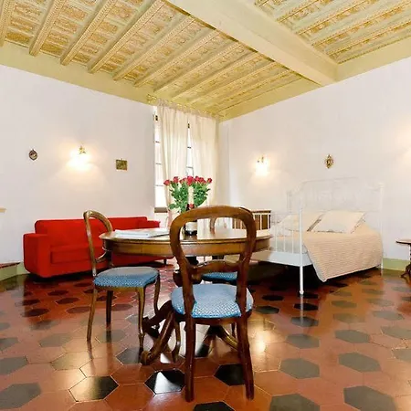 Hotel Prestige House 3*