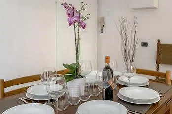 Prestige House Hotel 3*
