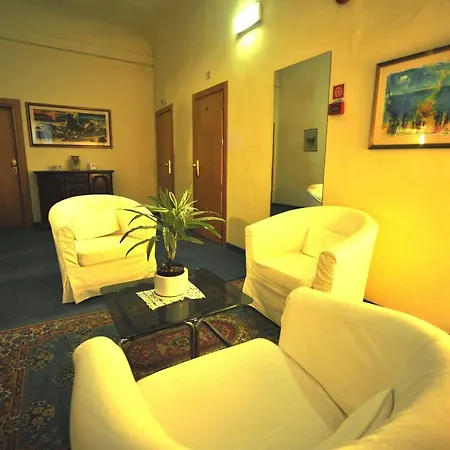 Gioia Hotel 3*