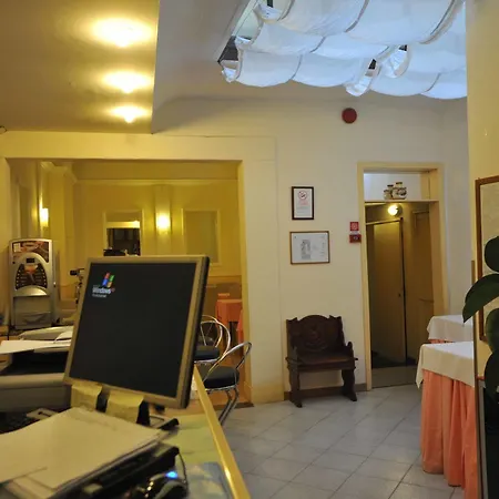 Gioia Hotel 3*