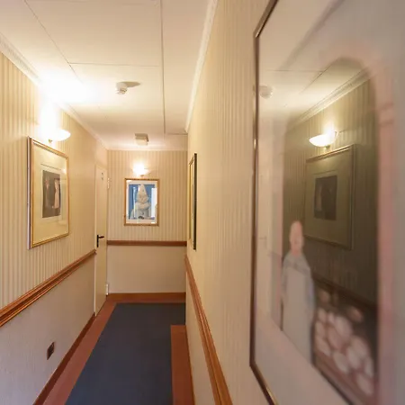 Diana Park Hotel 3*