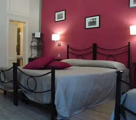 Bed & Breakfast Leopoldo&apartements Firenze