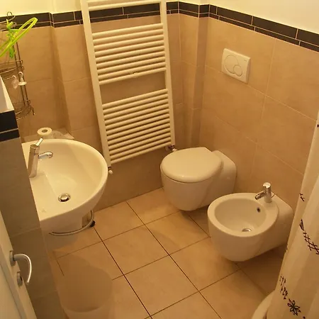 One World Apartments 3* Florence