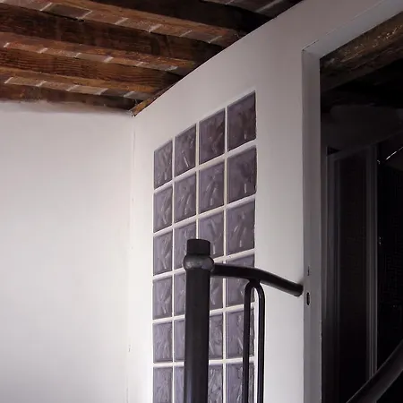 Hotel One World Apartments Florence