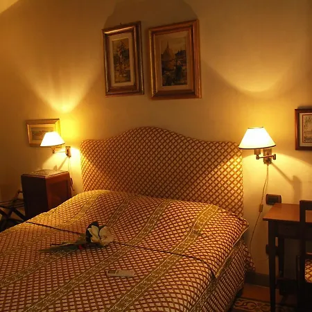 One World Apartments Hotel Florence
