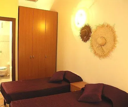 One World Apartments Hotel