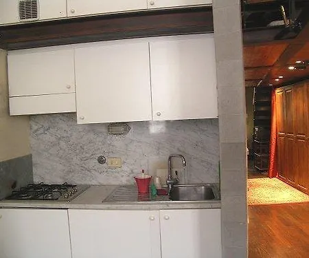 One World Apartments 3*