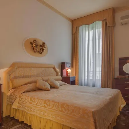 Bed & Breakfast Dream Domus