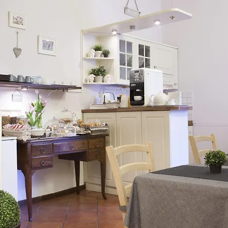 Piccarda Bed & Breakfast 3*